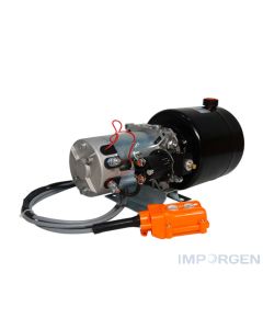 Central hidráulica 12 V 1,5 kW 2,1 cc 1 Efecto Estanque 6 L con Control Remoto, es una herramienta indispensable ya que puede ser usada en cualquier área y en la agricultura como industrial, ya que permite el izamiento de cargas, tolvas entre otras cosas 